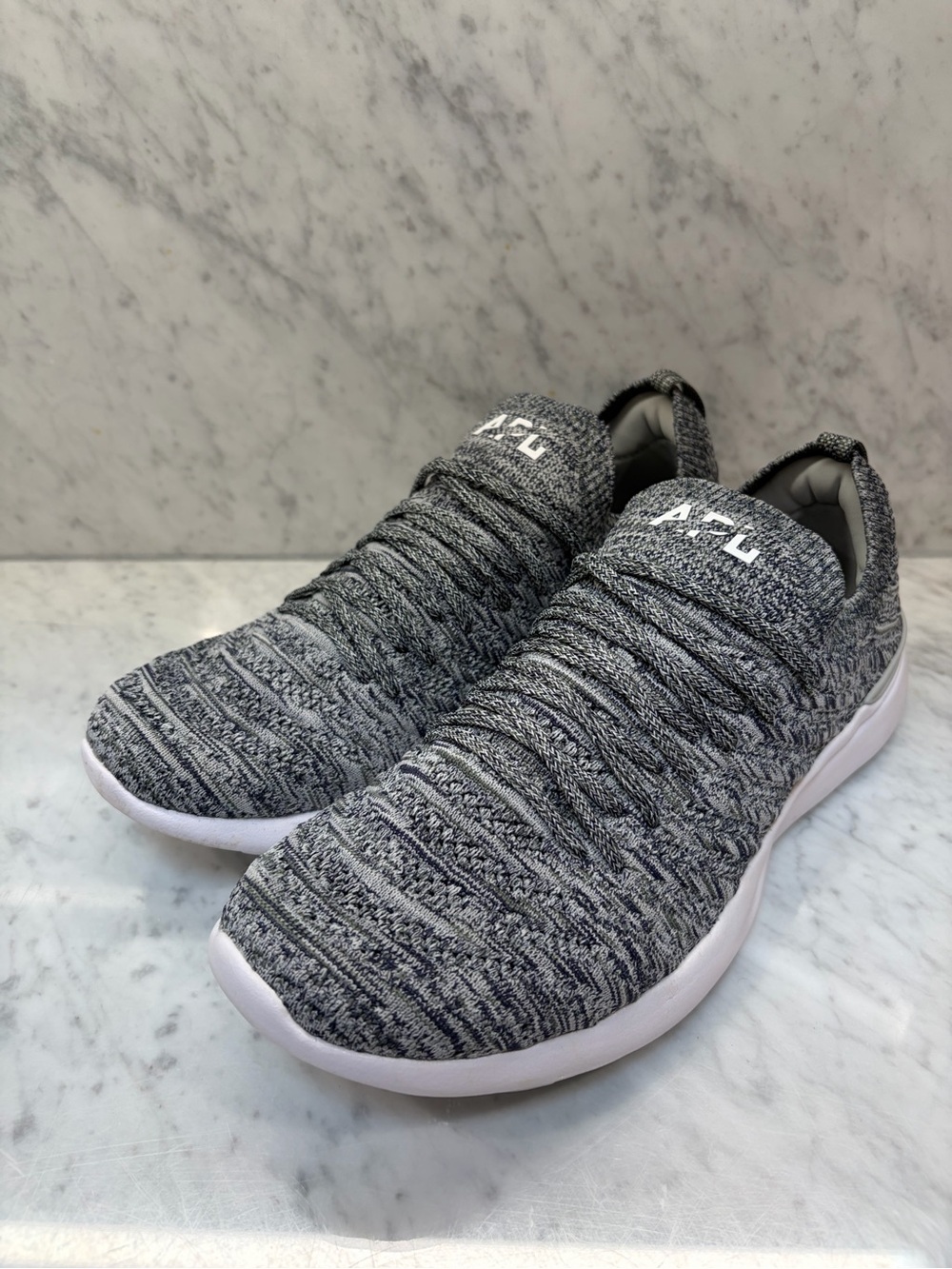APL TechLoom Wave gray knit running sneakers women’s size 10